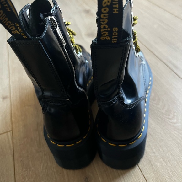 Dr Marten platform boots - Picture 4 of 8